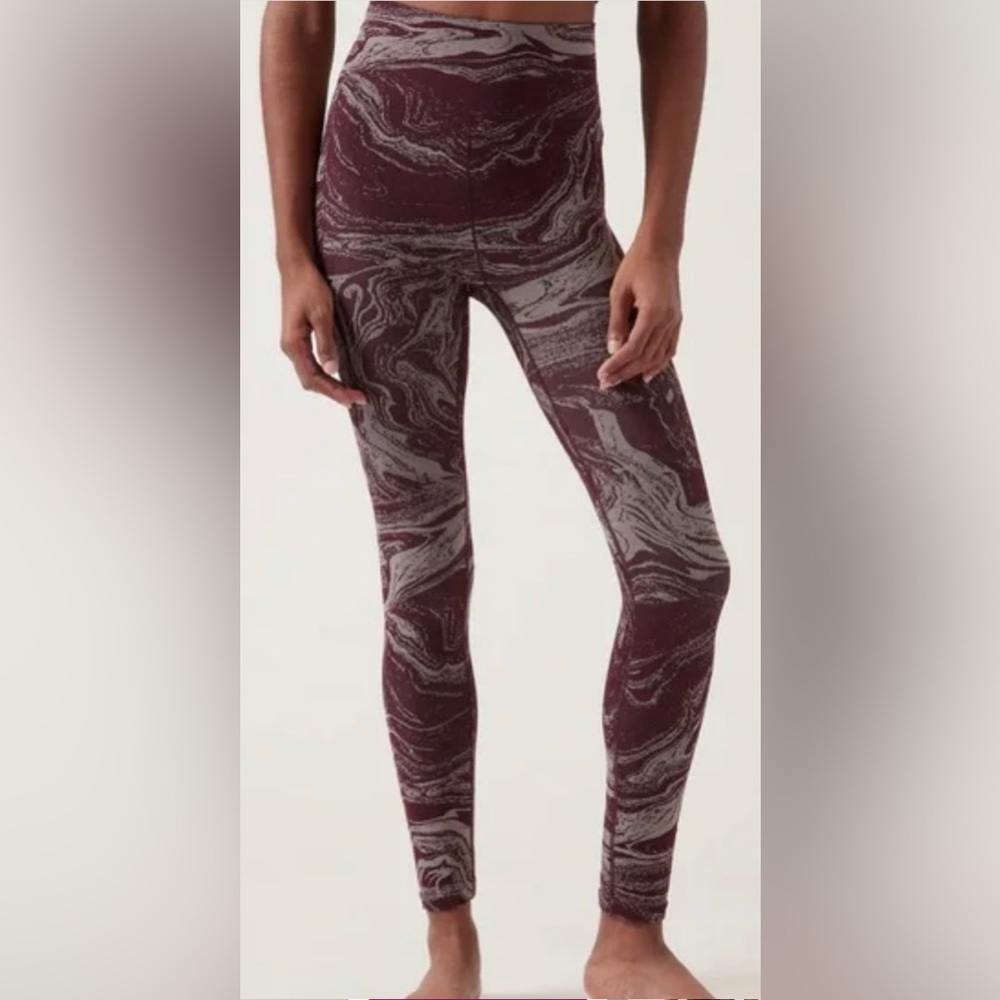 ATHLETA Aurora Shine Seamless Tight Size Large NWOT